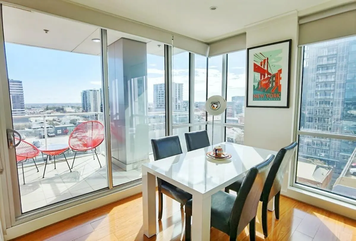 Enchanting At Rowlands Central Mkt Cityview Wifi Adelaide Apartment